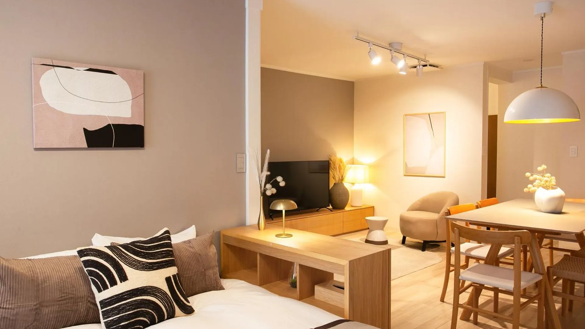 末松ビル -Tokyo Lifestyle Apartment-